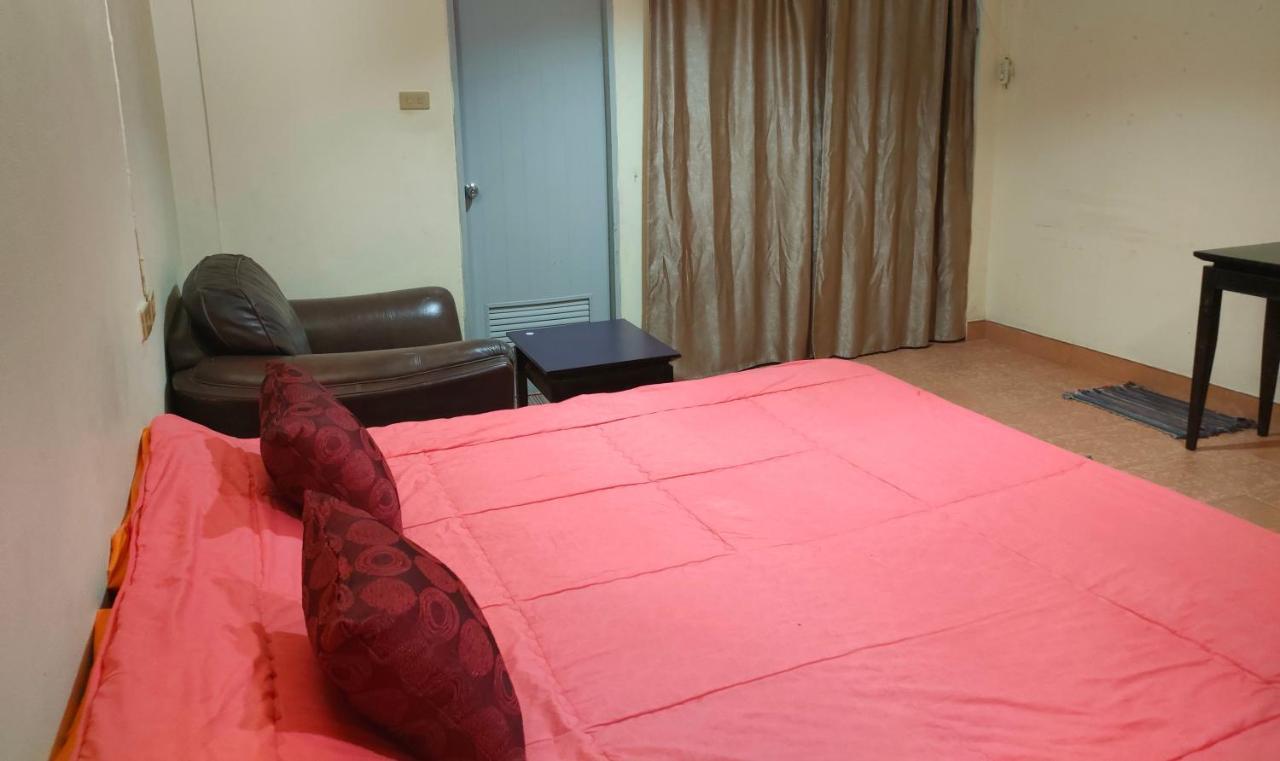 פאטאיה Apartments Thai Smile מראה חיצוני תמונה