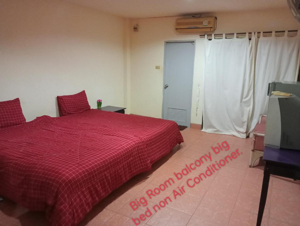 פאטאיה Apartments Thai Smile מראה חיצוני תמונה